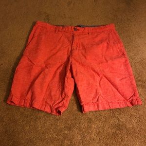 Banana Republic men’s size 36 shorts (salmon)